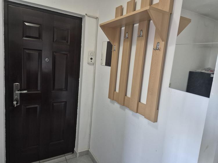 Proprietar inchiriez apartament 2 camere zona Orizontu - 3