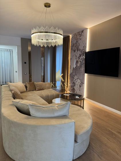 Apartament cu 4 camere decomandat, mobilat în Pipera