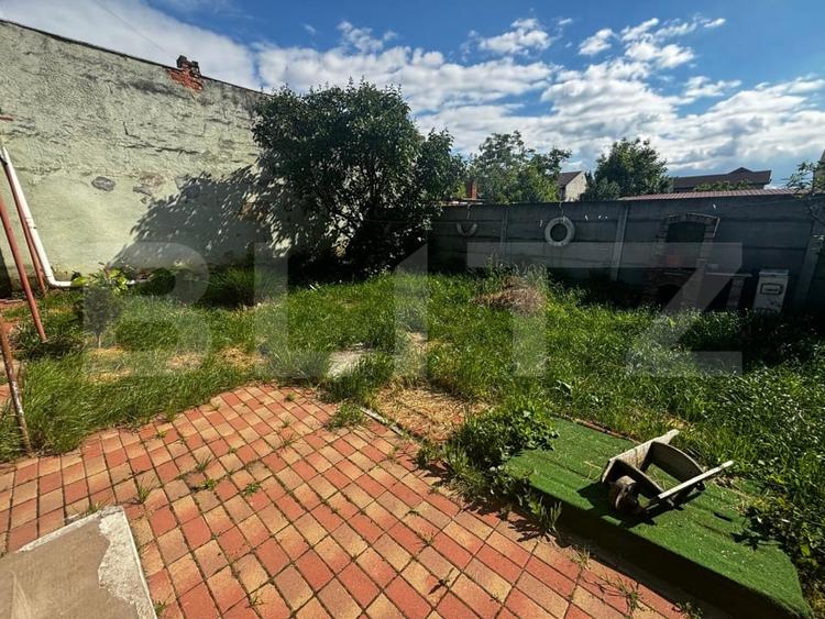 Casă individuală cu 3 camere cu Canalizare în Burdea