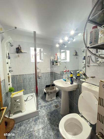 Apartament cu 3 camere decomandat în Tomești