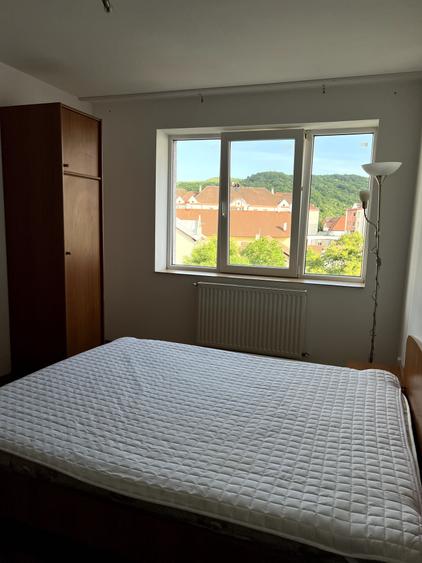 Apartamament 85m2 central de inchiriat 3 camere - 2