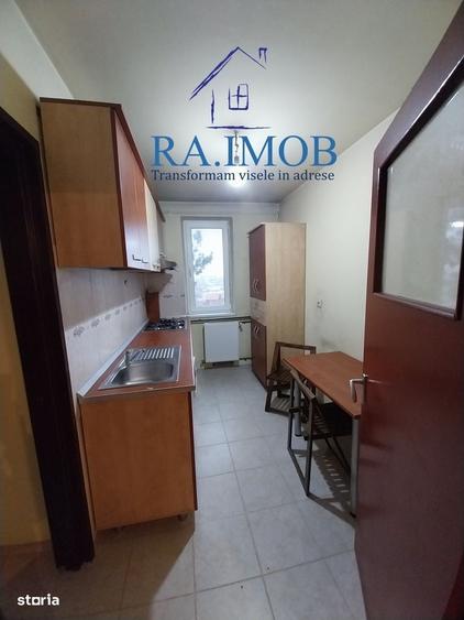 Apartament 2 camere, et4/4, Ghe.Gr.Cantacuzino - 59000 euro negociabil - 5