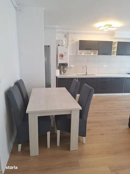 Apartament cu 2 camere decomandat în Libertății