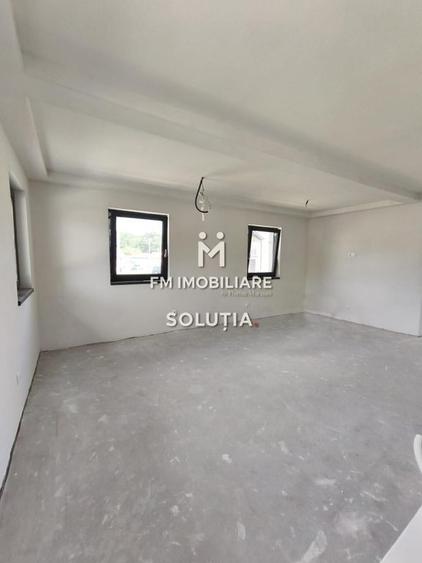 Casă cu 3 camere cu Teren 12 Mp în Tăuții-Măgherăuș