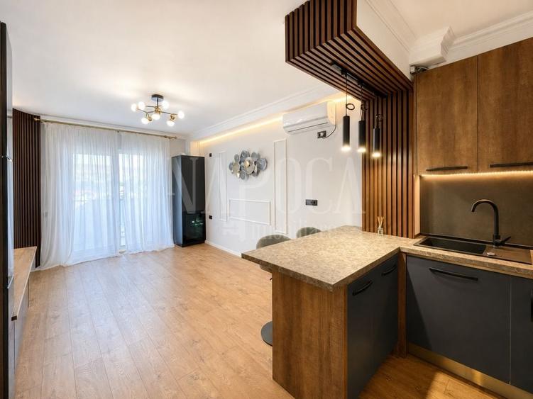Apartament cu 2 camere semidecomandat, mobilat în Florești — fotografia 3