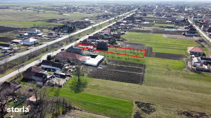 Teren de 1400 mp, în Central