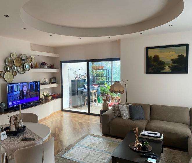 Duplex cu 5 camere cu Canalizare în Bucureștii Noi