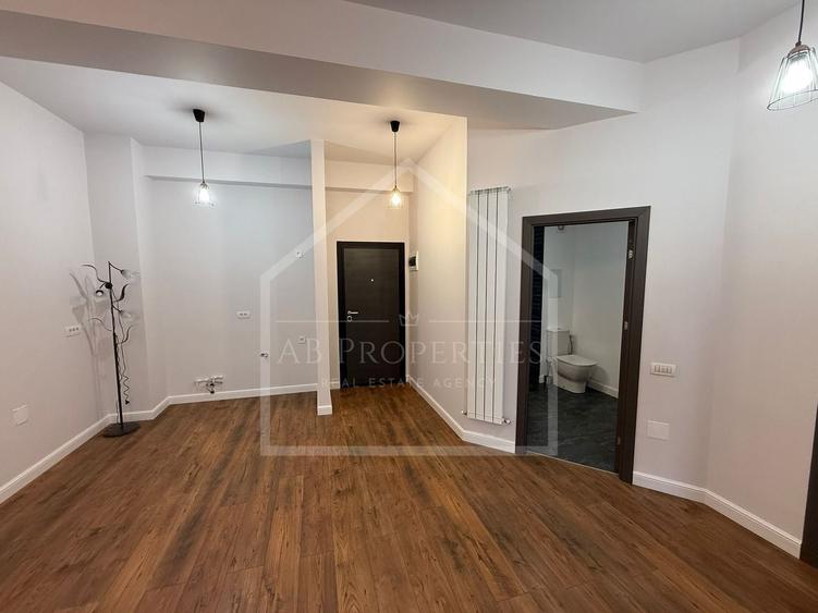 Spațiu comercial, de 53 mp, în Pipera