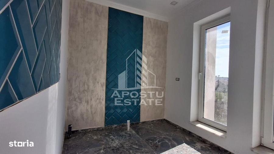 Casă cu 5 camere cu Teren 200 Mp în Mașloc