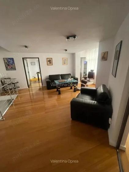 Spațiu comercial, de 260 mp, în Central