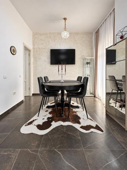 Casă P+1 aproape de plajă | Mamaia Nord | 4 camere - 3 băi - 3