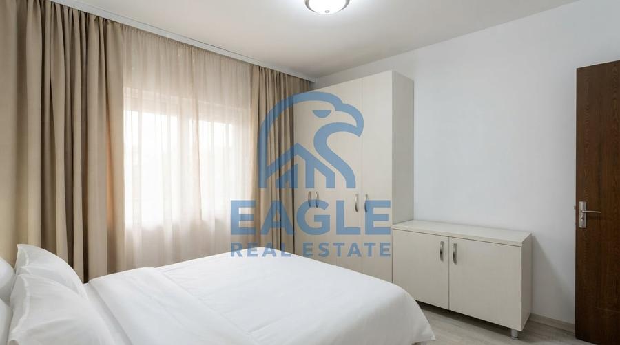 Apartament cu 2 camere decomandat, mobilat în Trocadero