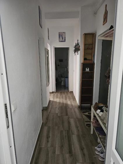 Apartament cu 3 camere decomandat în Șelimbăr