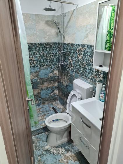 Apartament cu 2 camere decomandat în Micro 19