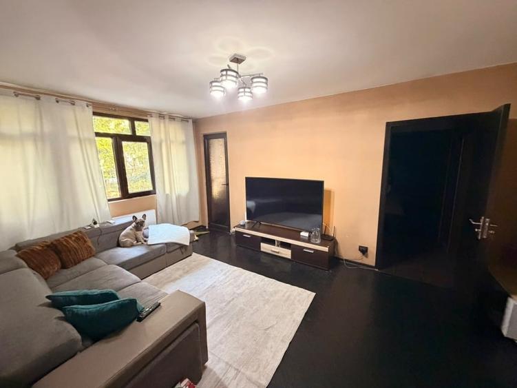 Apartament cu 2 camere semidecomandat, mobilat în Iancului