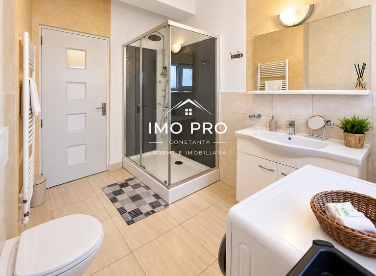 Apartament cu 4 camere decomandat în Faleza Nord
