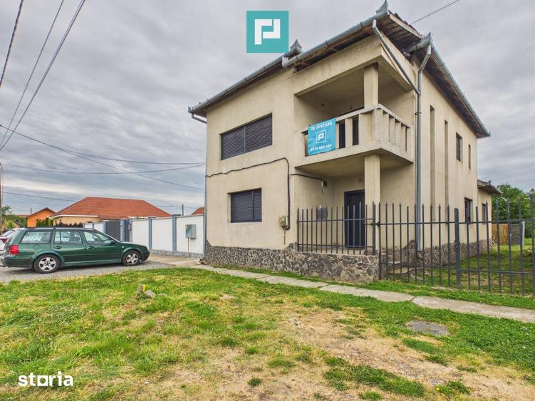 Casă cu 4 camere cu Teren 1368 Mp în Central