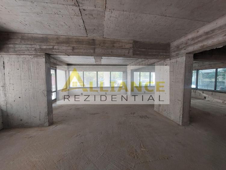 Spațiu comercial, de 240 mp, în Brâncoveanu