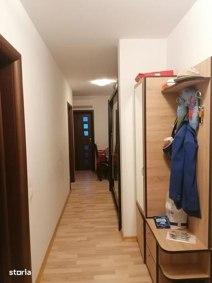 Apartament cu 3 camere decomandat în Ghencea