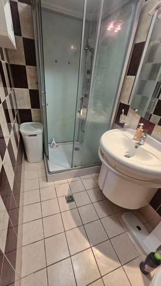 Casă cu 4 camere cu Canalizare în Moșilor