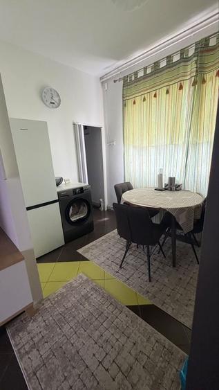 Apartament cu 2 camere decomandat în Drumul Carului
