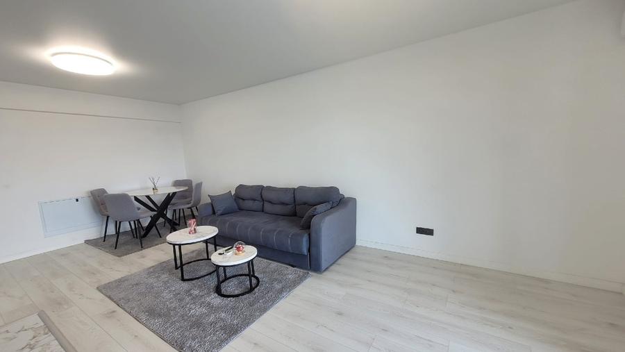 Apartament cu 2 camere semidecomandat în Berceni