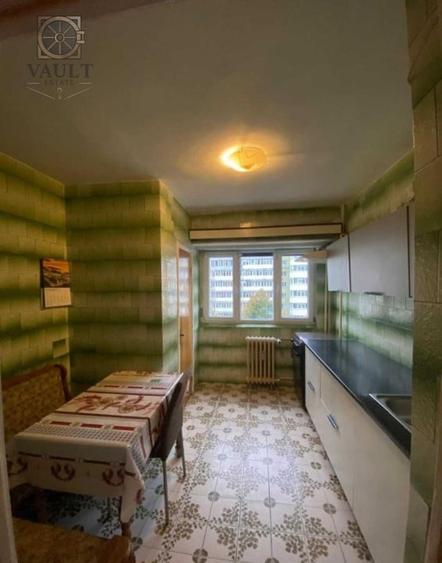 Apartament cu 3 camere decomandat, mobilat în Pantelimon