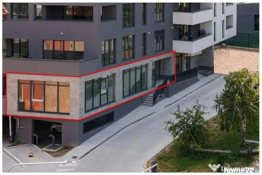 Spațiu comercial, de 76 mp, în Central