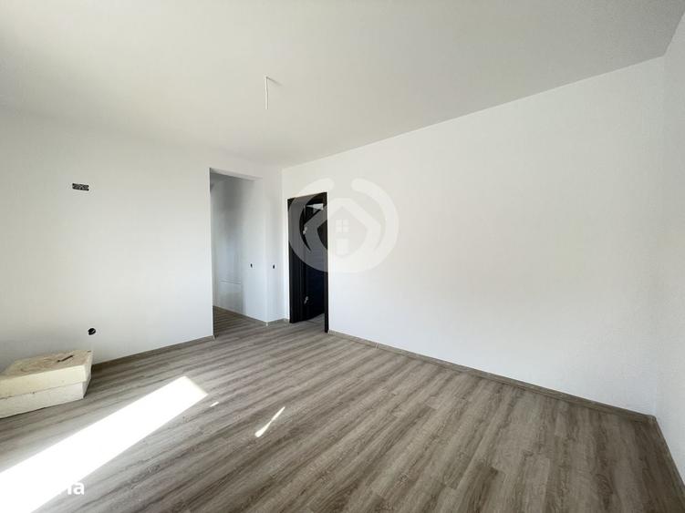 Casă cu 4 camere cu Teren 250 Mp în Central