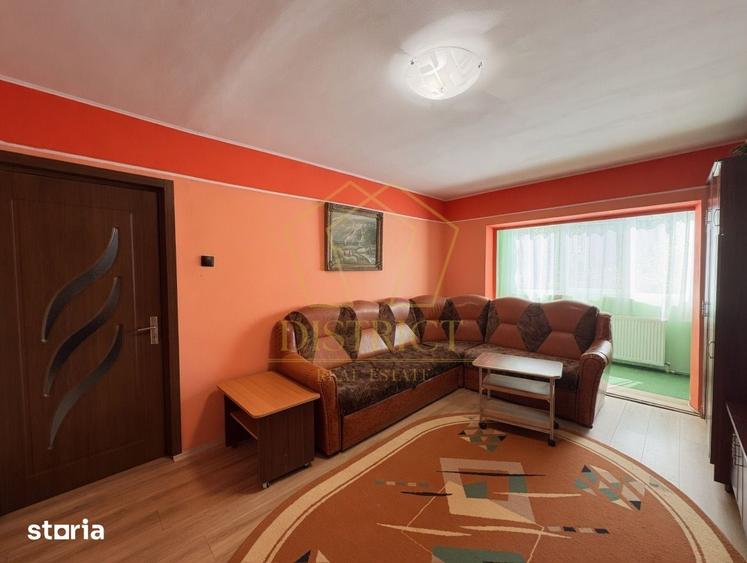 Apartament cu 3 camere, mobilat în Soarelui