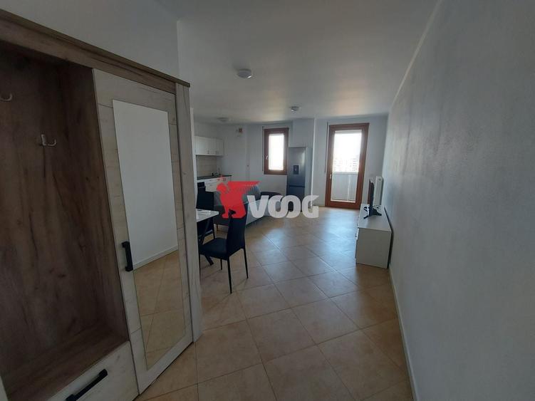 Apartament cu 3 camere în Gheorghe Lazăr