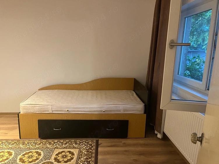 Garsonieră decomandată în Central