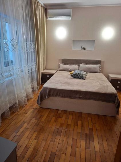 Apartament cu 2 camere de inchiriat, vis-a-vis de Universitatea Ovidius, bd. Mamaia - 7