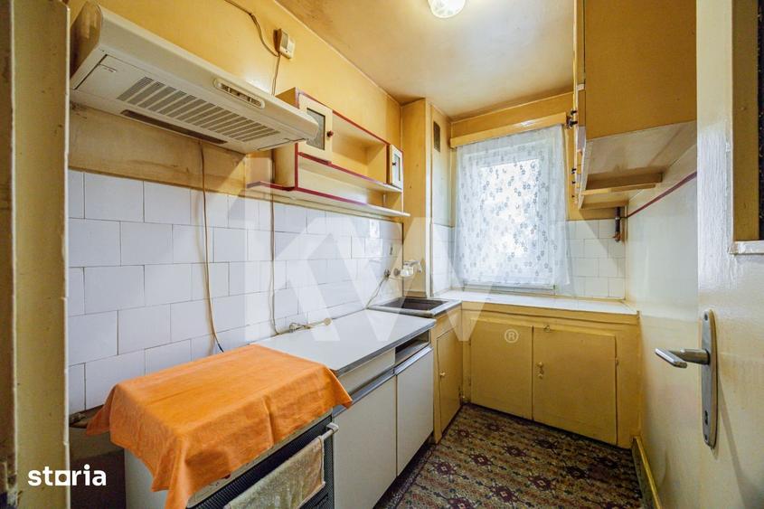 Apartament cu 2 camere semidecomandat, mobilat în Blumăna