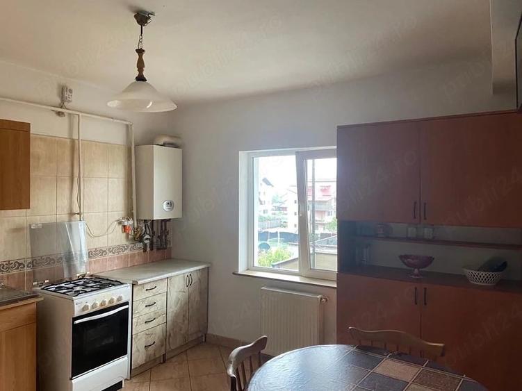 Apartament cu 2 camere decomandat în Ostroveni