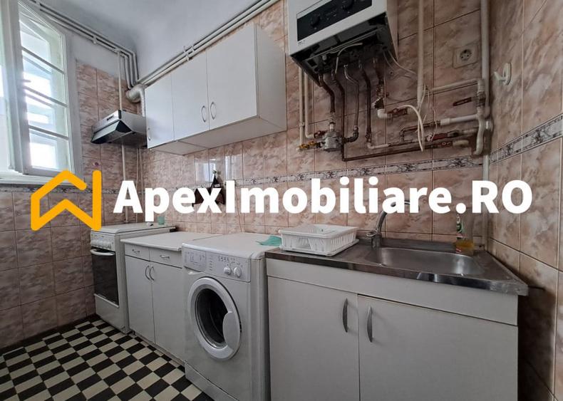 Apartament cu 2 camere semidecomandat, mobilat în Armeneasca