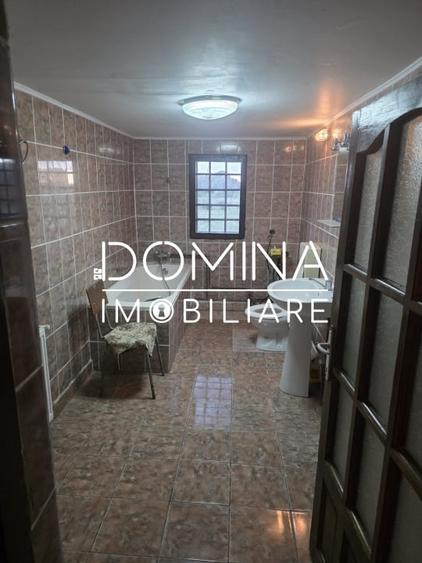 Casă individuală cu 3 camere cu Teren 4000 Mp în Scoarța