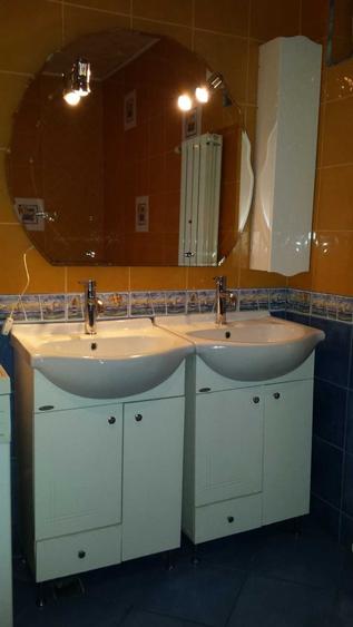 Apartament cu 3 camere semidecomandat în Aleea Tudor Neculai