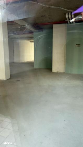 Spațiu comercial, de 350 mp, în Iosia