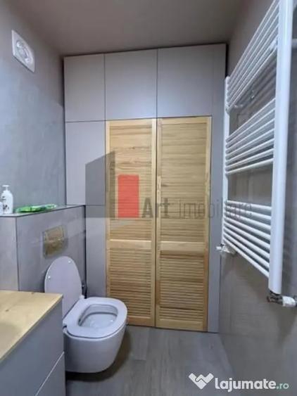 Apartament cu 3 camere semidecomandat în Politehnica