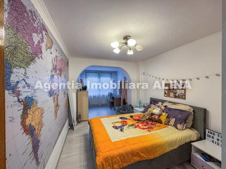 Apartament cu 3 camere decomandat în Mărăști