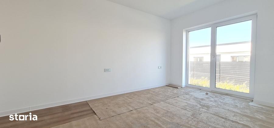 Casă cu 4 camere cu Teren 500 Mp în Tărlungeni