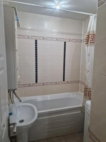 Apartament cu 2 camere decomandat în Sebastian