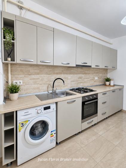 Apartament cu 2 camere decomandat în Cug