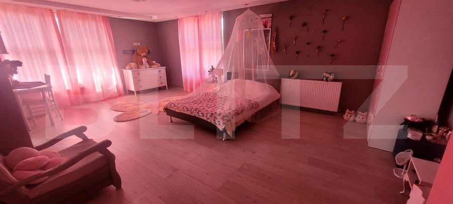 Casă individuală cu 4 camere cu Canalizare în Corunca