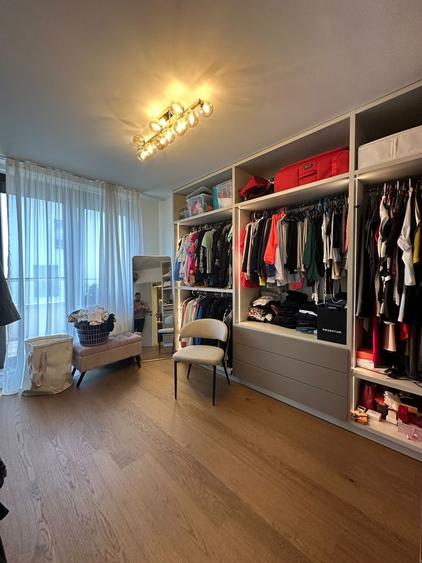 Penthouse cu 4 camere decomandat, mobilat în Herăstrău
