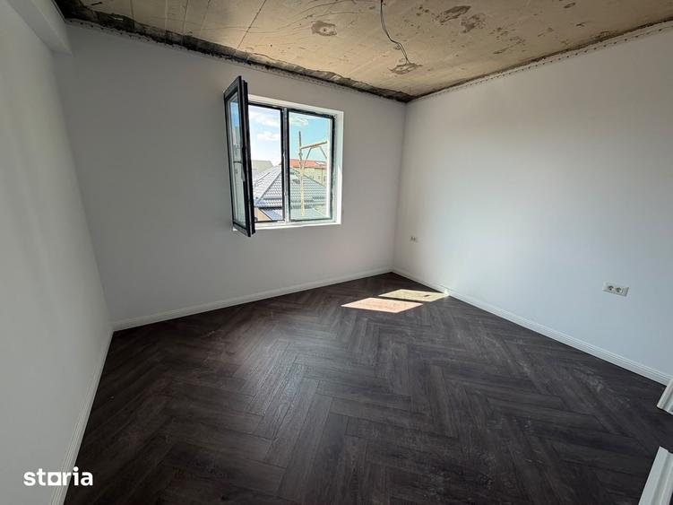 Casă cu 4 camere cu Teren 280 Mp în Central