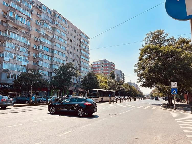 Garsonieră decomandată în Universitate