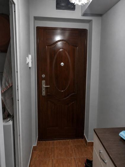 Apartament cu 2 camere semidecomandat în Rogerius