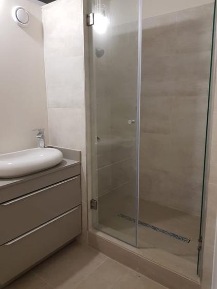Spațiu comercial, de 450 mp, în Tăuți